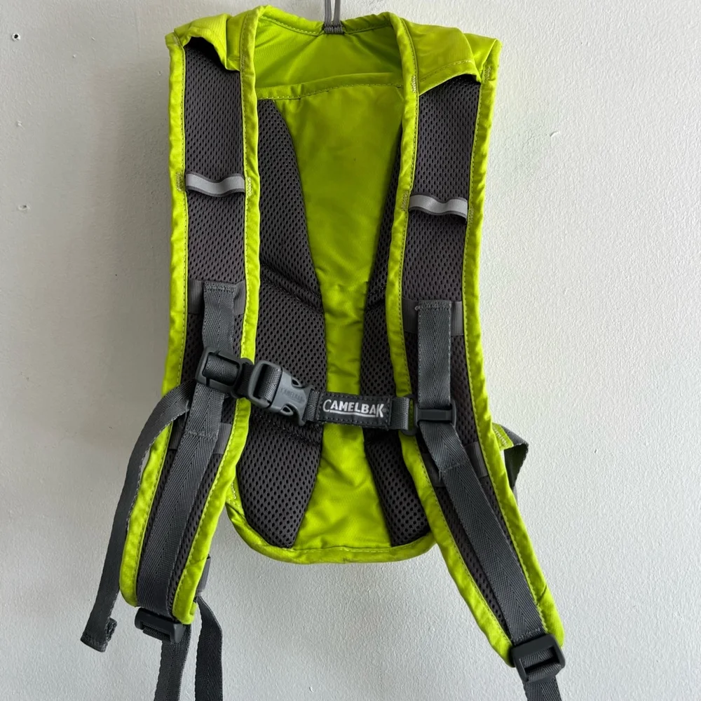 Unisex Camelbak Hydration Pack One Size Yellow Gray